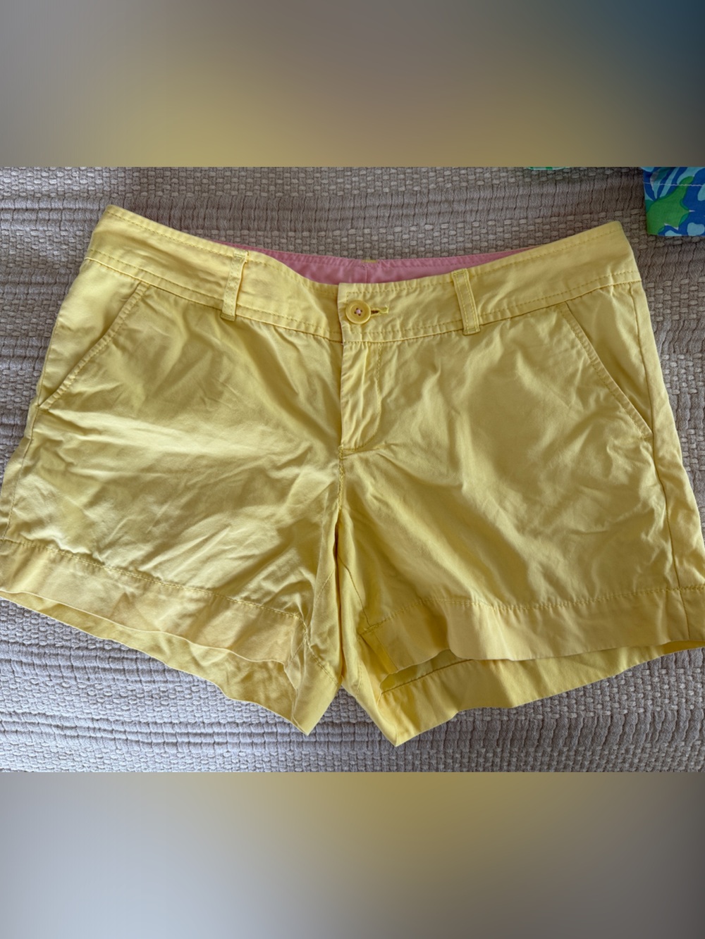 Lilly Pulitzer Callahan Women’s Yellow Cotton Shorts size 10